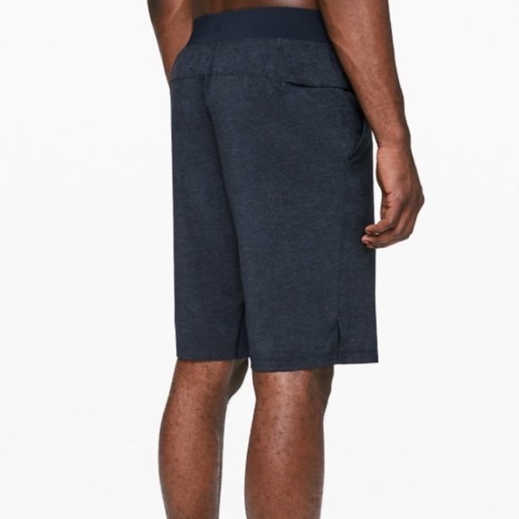 ISO LULULEMON T.H.E. Linerless Short 11” (any color XXL) - Picture 2 of 4